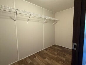 Building Photo - 4790 Wickwillow Ln