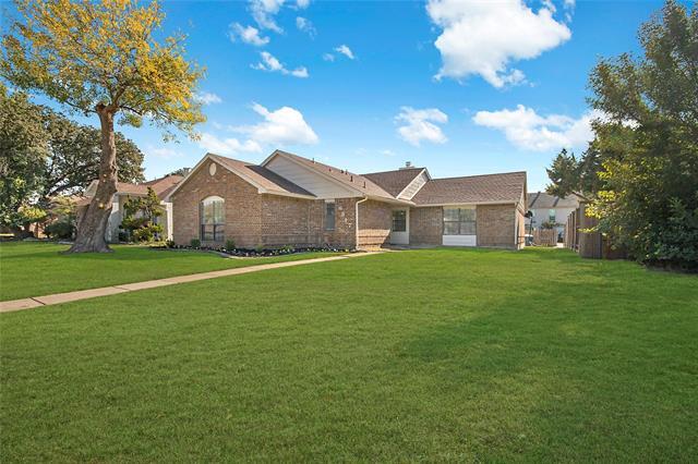 Foto principal - 6817 Anderson Dr