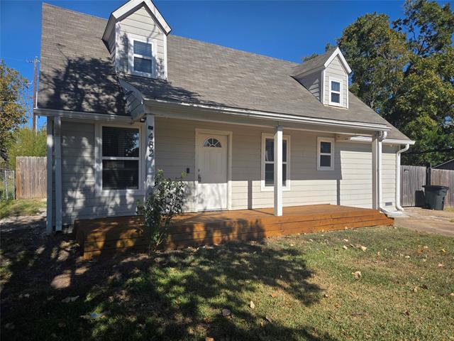 Foto del edificio - 482 Trout St