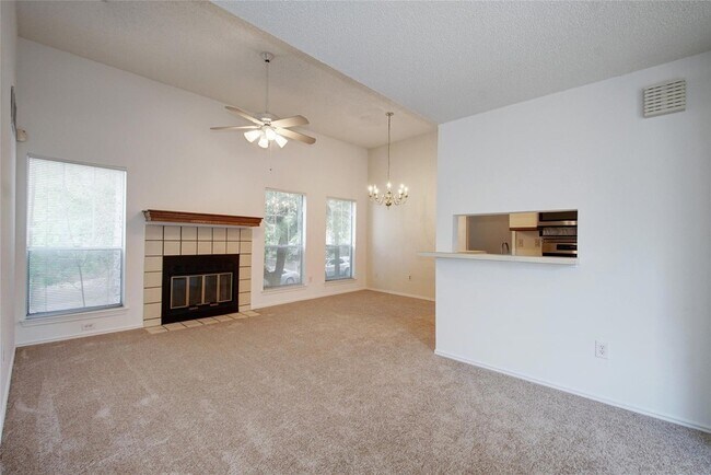 Building Photo - 2520 Quarry Rd