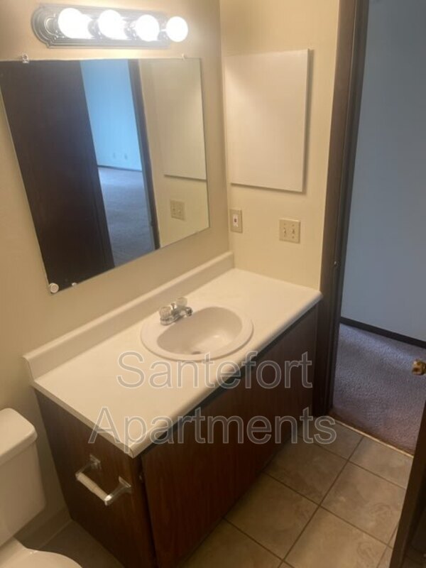 Building Photo - 5415 Haymeadow Ln