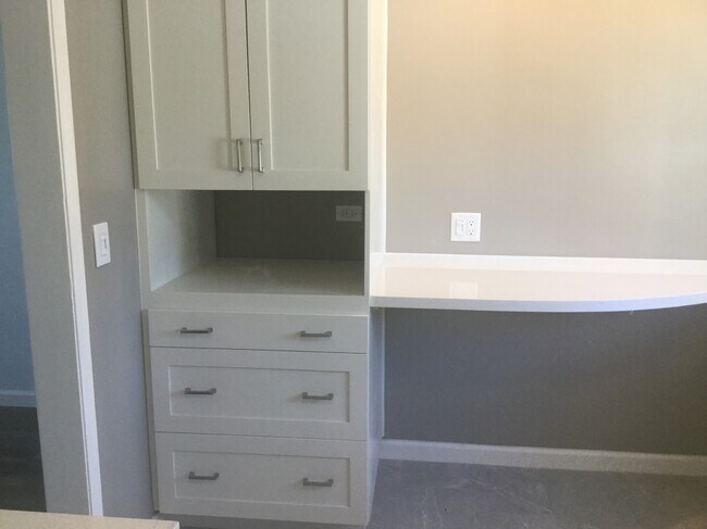 Microwave nook - 3348 Helms Ave