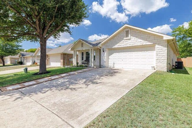 Foto del edificio - 213 Chandler Crossing Trail
