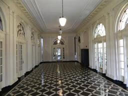 Foto del edificio - 354 N Main St