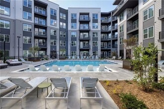 Building Photo - 3108 McGinnis Ferry Rd