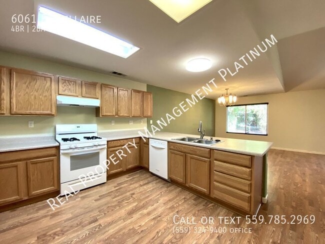 Building Photo - Beautiful 4 Bedroom Home- Ashlan and Fowler