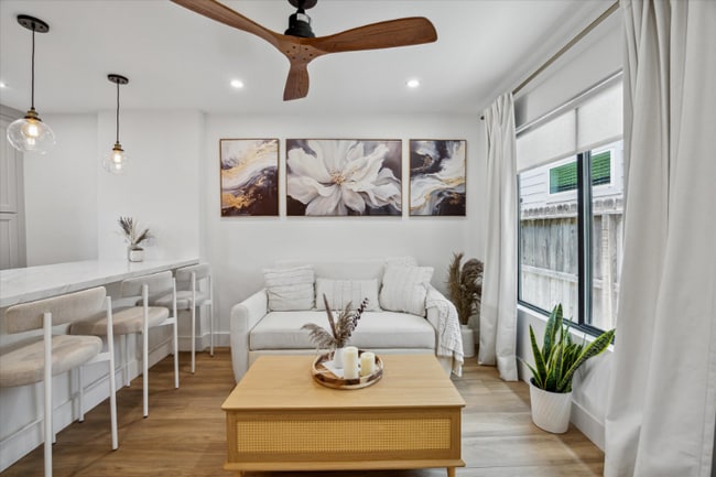 Foto del edificio - 5844 Darling St