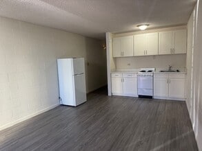 Building Photo - 5122 Likini St