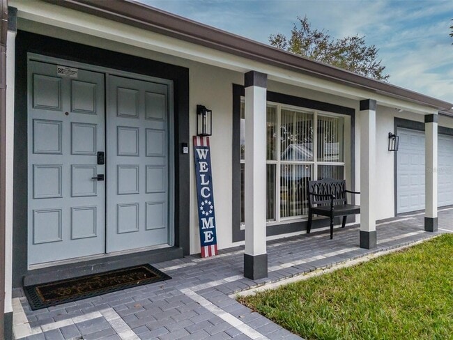 Building Photo - 23700 Lake Hills Dr