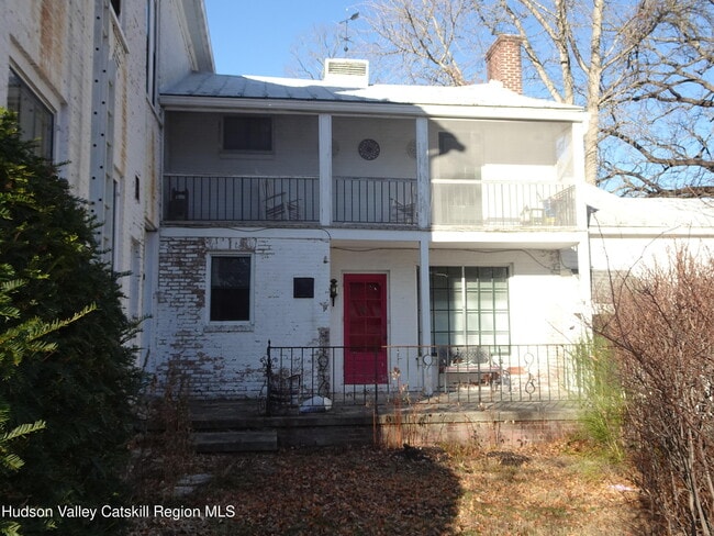 Building Photo - 549 NY-23B