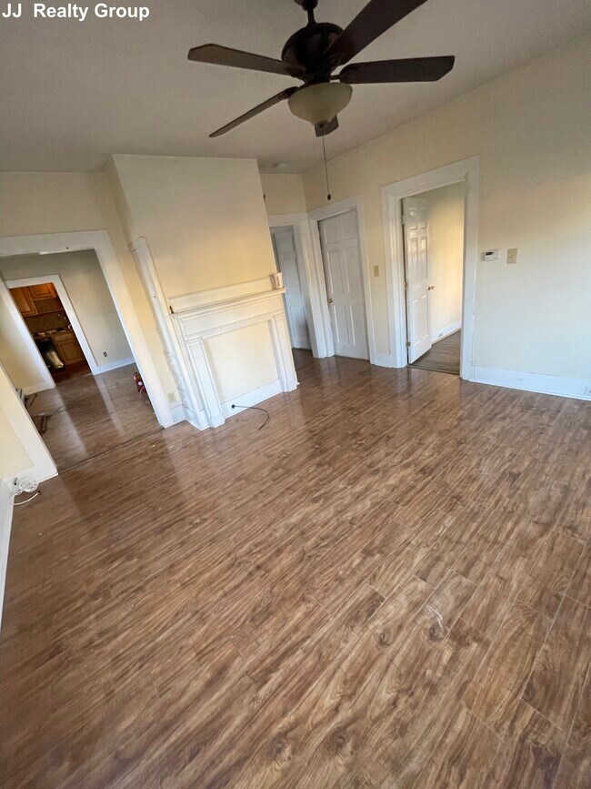 34 Ash St, Spencer, MA 01562 Apartments Spencer, MA