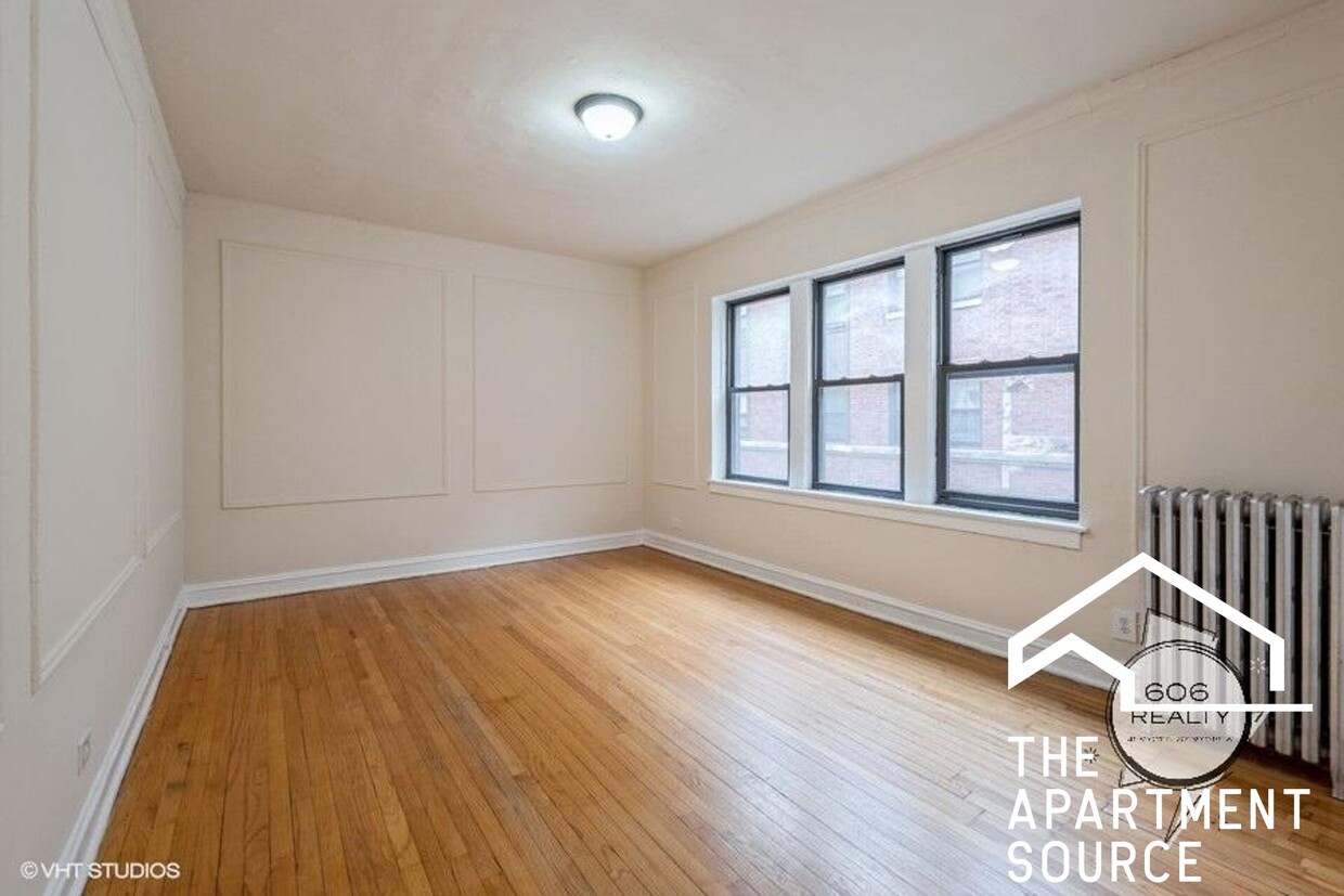 Foto principal - 5242 S Drexel Ave