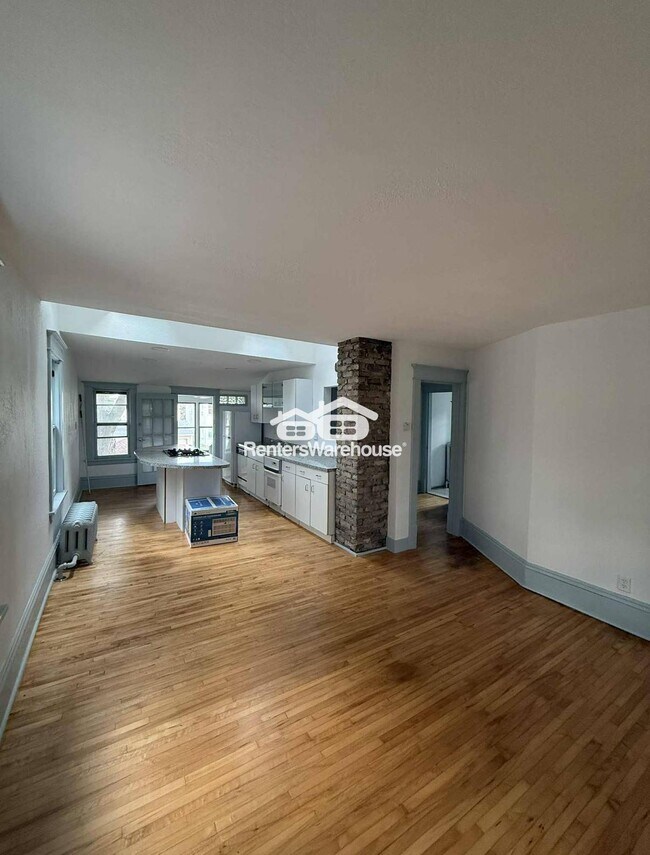 Foto del edificio - 2733 Columbus Ave.