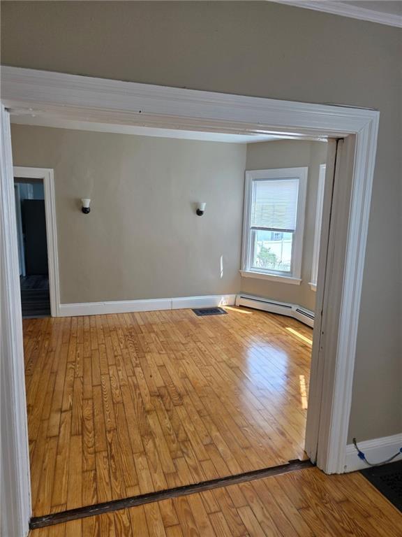 Building Photo - 140 Larch St