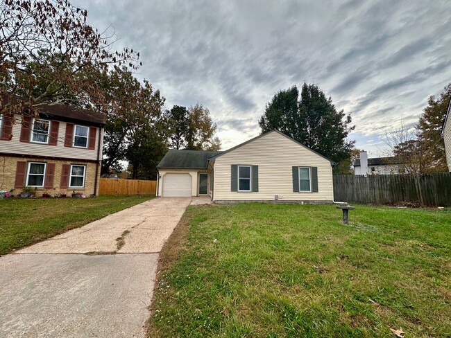 Building Photo - Charming 3-Bedroom Ranch Home in Salem Lakes