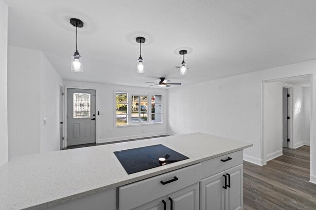 Foto del edificio - 9604 N 18th St