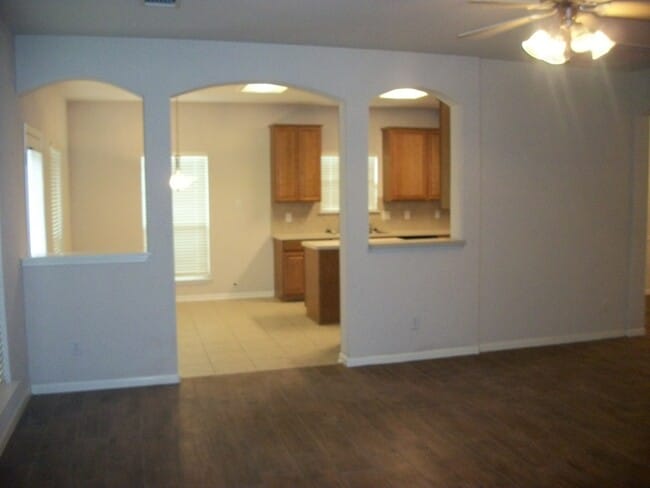 Foto del edificio - Beautiful home in Stone Oak area!