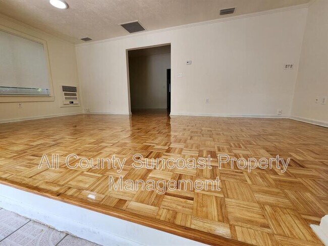 Foto del edificio - 424 Wildwood Way