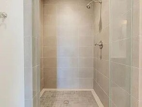 Building Photo - 301 S Main St