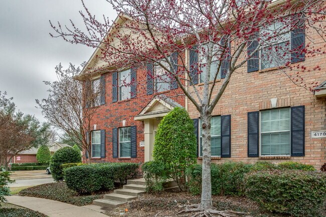 Foto del edificio - Richardson Townhome