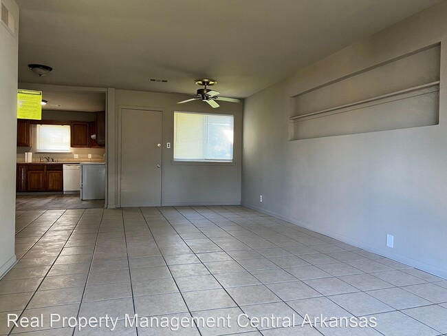 Foto del edificio - 3 br, 2 bath House - 5006 N Woodland Dr