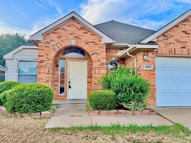 Foto del edificio - 5606 Indian Hill Dr