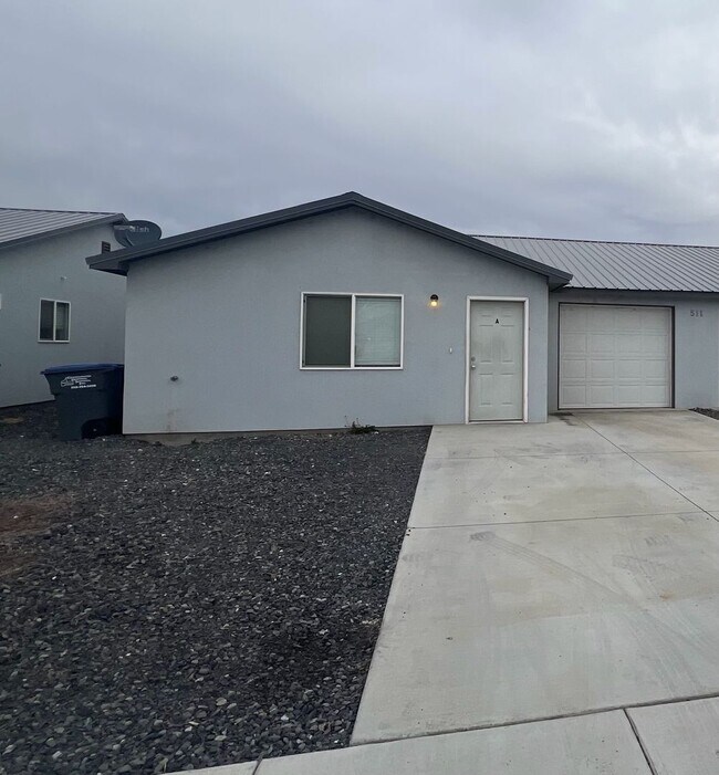 Building Photo - 511 F St NE