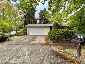 Building Photo - 2945 NW 178th Ave