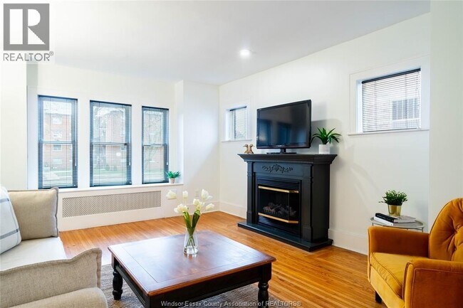Building Photo - 269 Randolph Pl