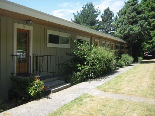 Building Photo - The Islander Apts