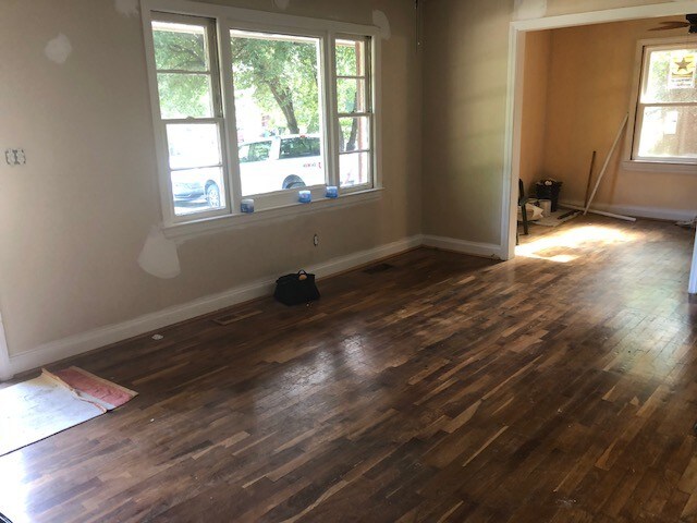 Foto del edificio - 5111 Redwood Dr