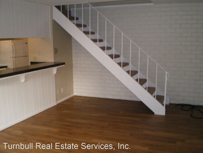 Building Photo - 2 br, 1 bath House - 6435 GREENBACK LN