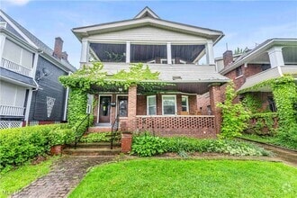 Building Photo - 3154 Kensington Rd