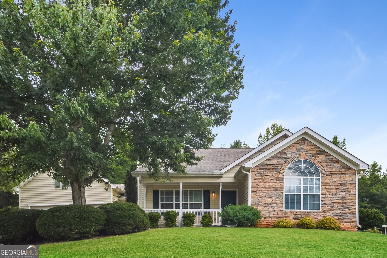 Primary Photo - 315 Berkshire Dr