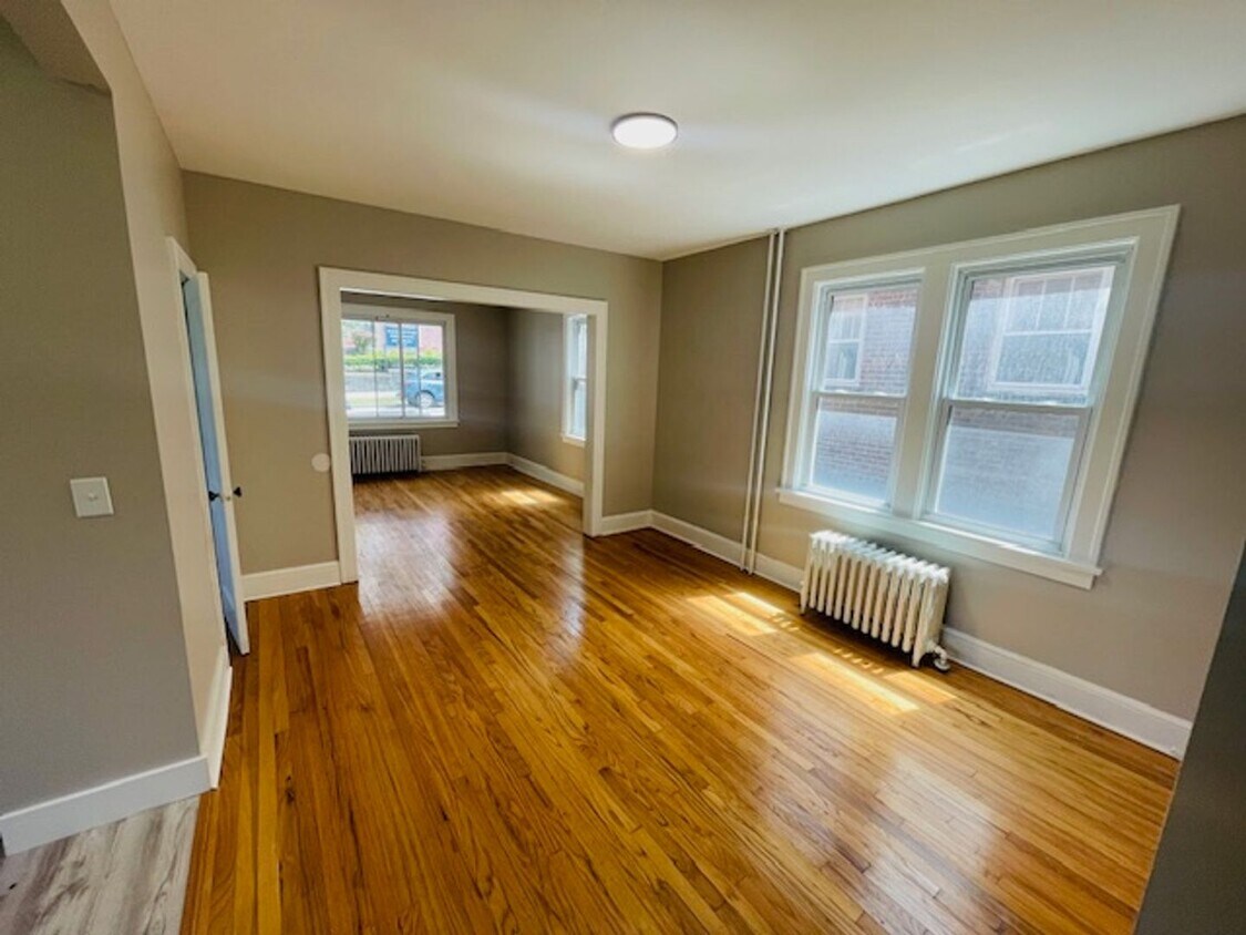 Primary Photo - 179 9th St