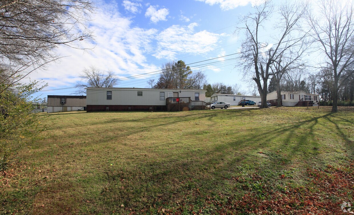 Building Photo - 220 Theta Pike