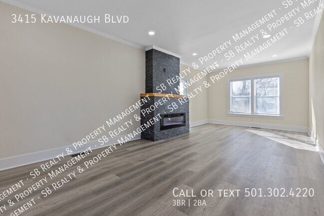 Building Photo - 3 Bed 2 Bath