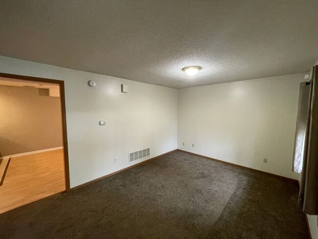 Foto del edificio - 1539 E Wayne St