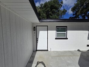 Building Photo - 416 W Ianthe St