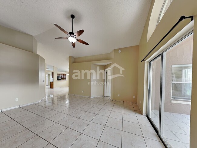 Foto del edificio - 4232 Pacifica Dr