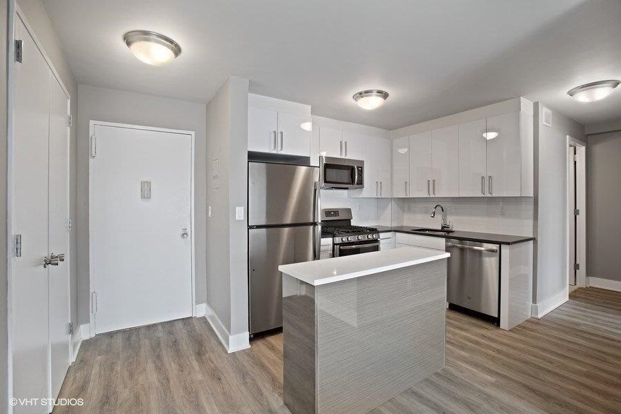 Foto principal - 5601 Boulevard E