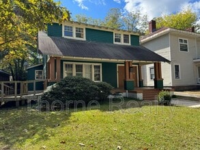 Building Photo - 605 Hammond St