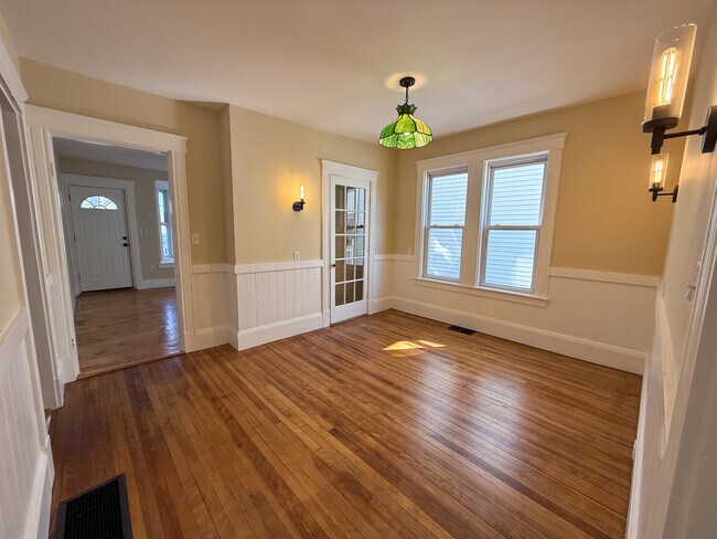 Foto del edificio - 11 Aubin St