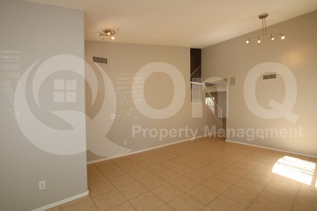 Building Photo - 6626 E Raftriver St