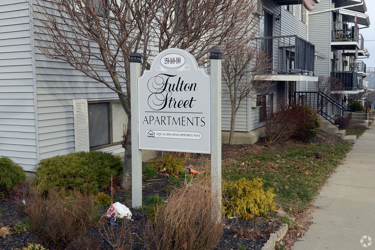 Building Photo - Fulton Street Apartments