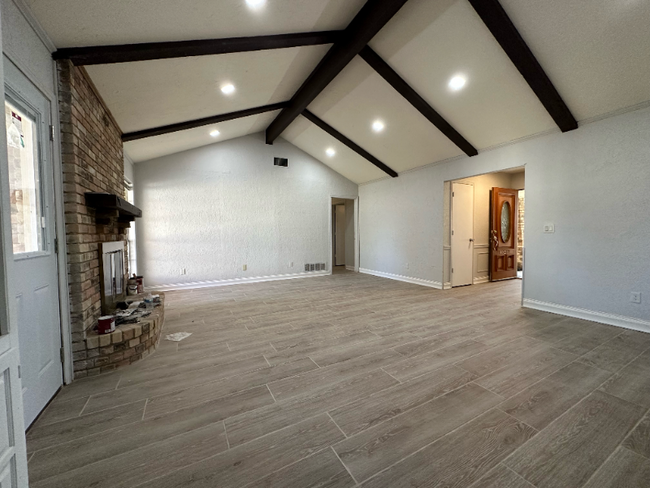 Building Photo - 10211 Panther Ridge Trail