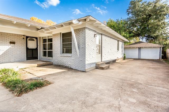 Building Photo - 6506 St Moritz Ave