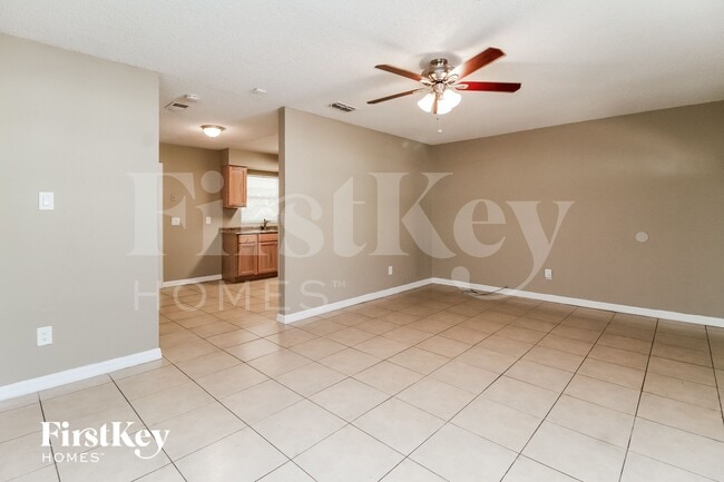 Foto del edificio - 3639 Shalimar Ct