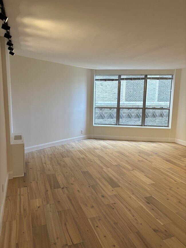 Foto del edificio - 226 W Rittenhouse Sq