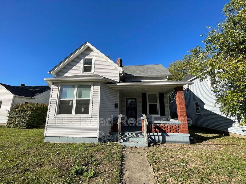 Foto principal - 830 St Clair Ave